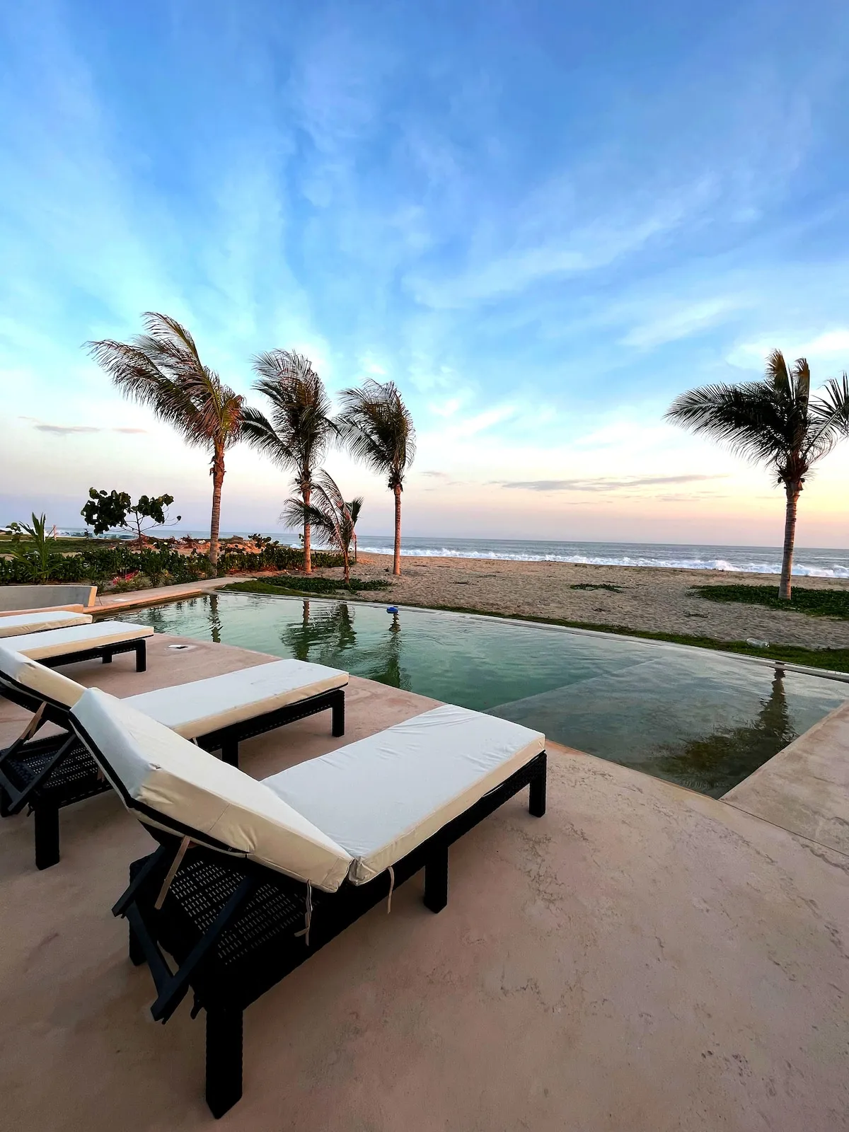 Casa Lyuu – Beach front