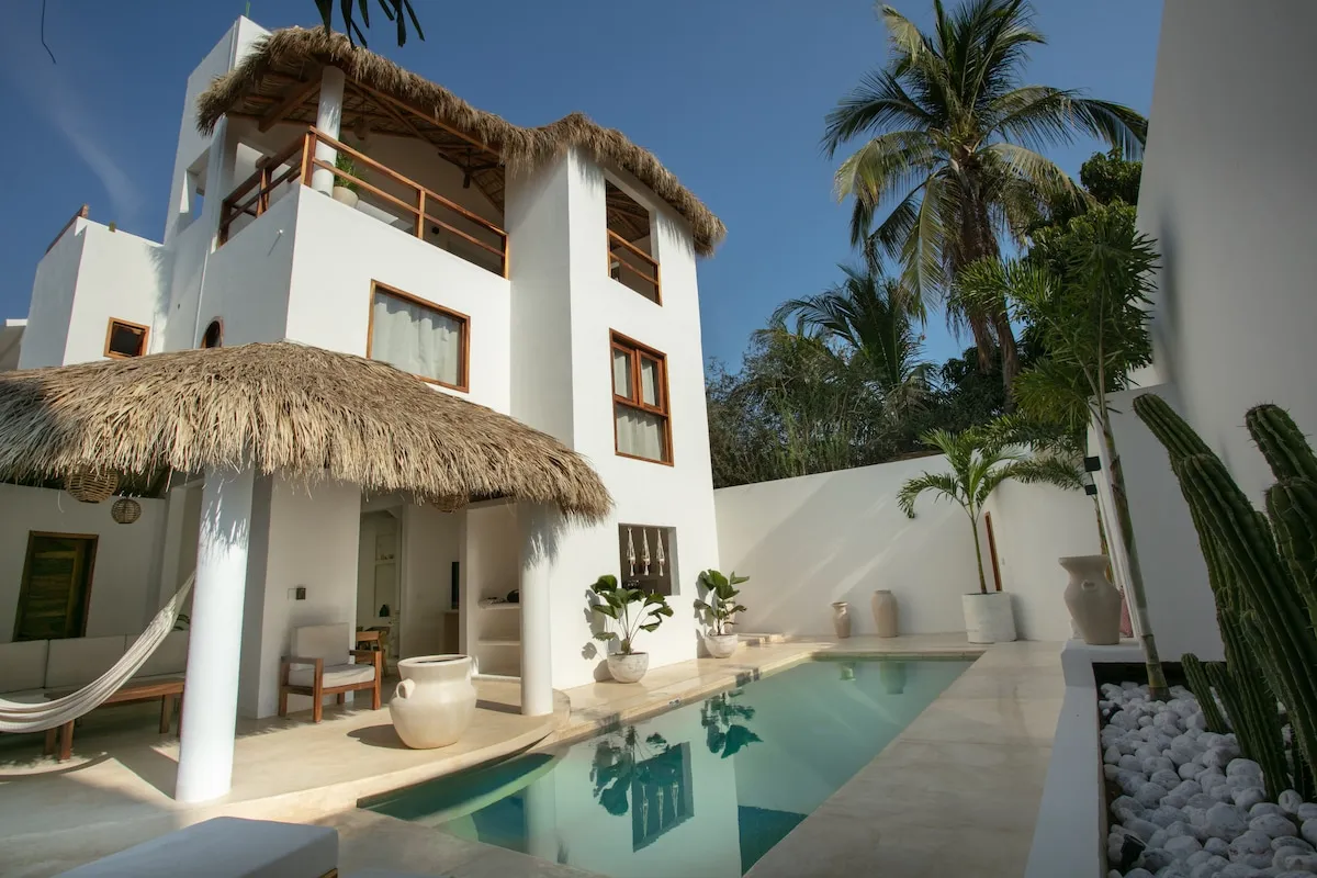 Aloha Punta: Mediterranean Oasis