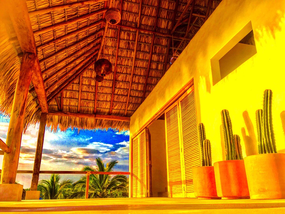 The 7 Mistakes Tourists Make When Looking for Accommodation in Puerto Escondido