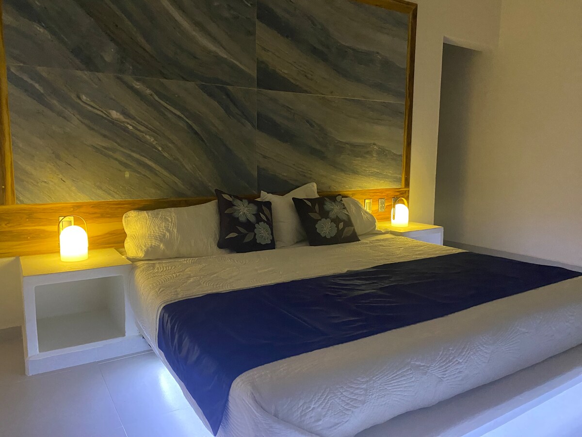 Planning a Honeymoon? The Most Romantic Ideas in Puerto Escondido