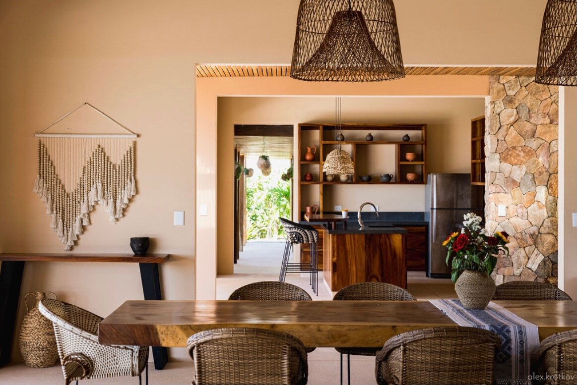 Navigating Long-Term Rental Agreements in Puerto Escondido